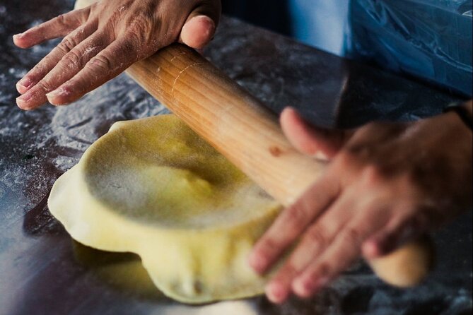 Greek Cooking Class in Athens Including Rooftop Dinner with Acropolis View - Spinach Pie, Tzatziki, and Aegean Salad: The Savory Foundation