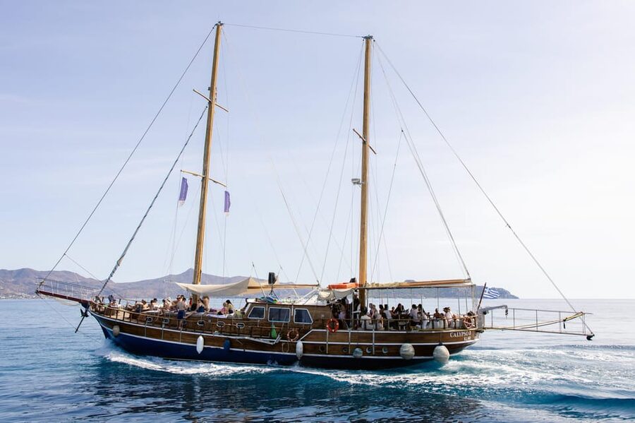 Half-Day Athens Cruise: Swim Stop,Lunch, and Drinks Included - Price and value: $165 for a sea day with lunch and drinks