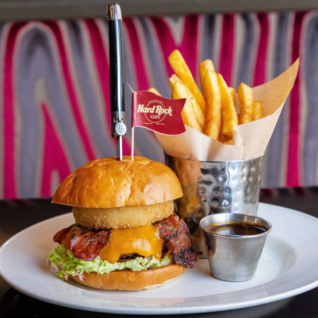 Hard Rock Cafe Athens with Set Menu for Lunch or Dinner - Acoustic vs Electric, which set menu fits your pace