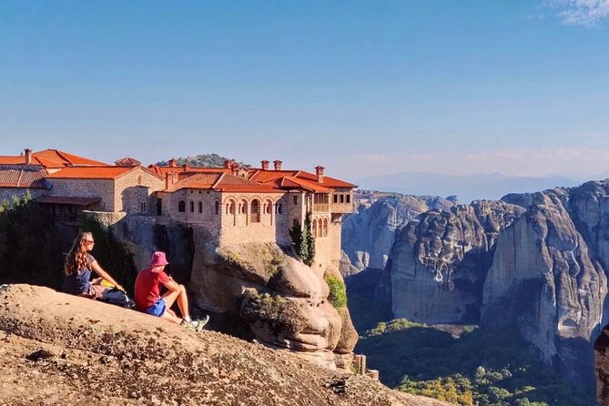 Hiking Tour to Meteora from Kalambaka - Local Agency - Who should book this Kalambaka to Meteora hike