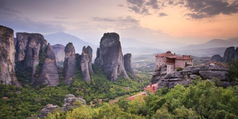 Kalabaka: Meteora Monasteries Minibus Tour with Photo Stops - Meteora by Minibus: Why This Tour Works