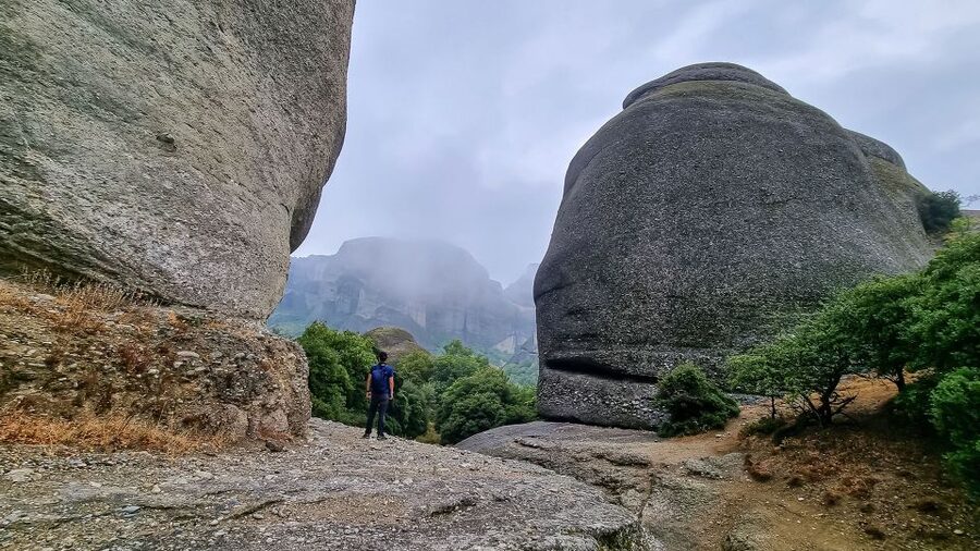 Kalabaka: Meteora Small-Group Hiking Tour w/ Monastery Visit - What to Wear and Bring for a 5-Hour Meteora Hike
