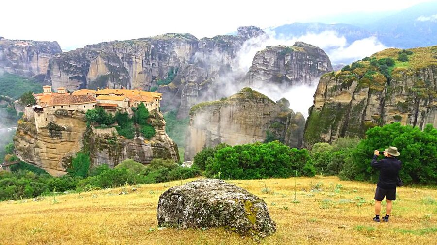 Kalampaka: Meteora Private Customized Tour in English 6 hour - Hermit caves and inactive restored monasteries: the quieter side of Meteora