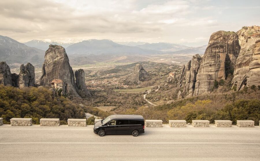 Kalampaka: Meteora Private Customized Tour in English 6 hour - Crowd control and photo viewpoints: how the guide makes timing matter