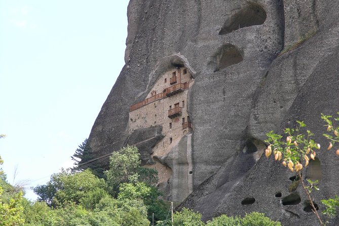 Meteora All Monasteries Tour with Photo Stops - Saint Antonios: Where the Hermit Story Begins