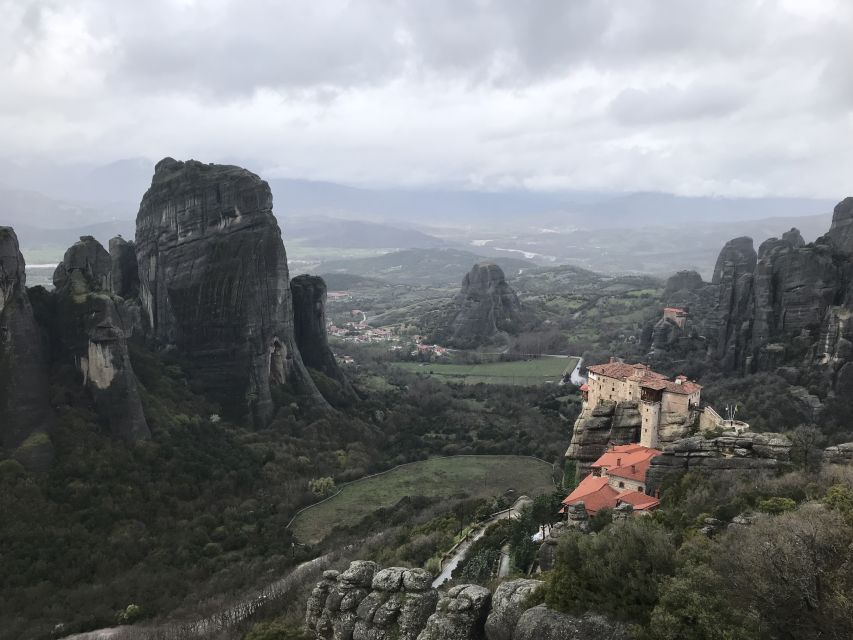 Meteora Electric Bike Tour - Riding comfort, rain readiness, and what you should bring