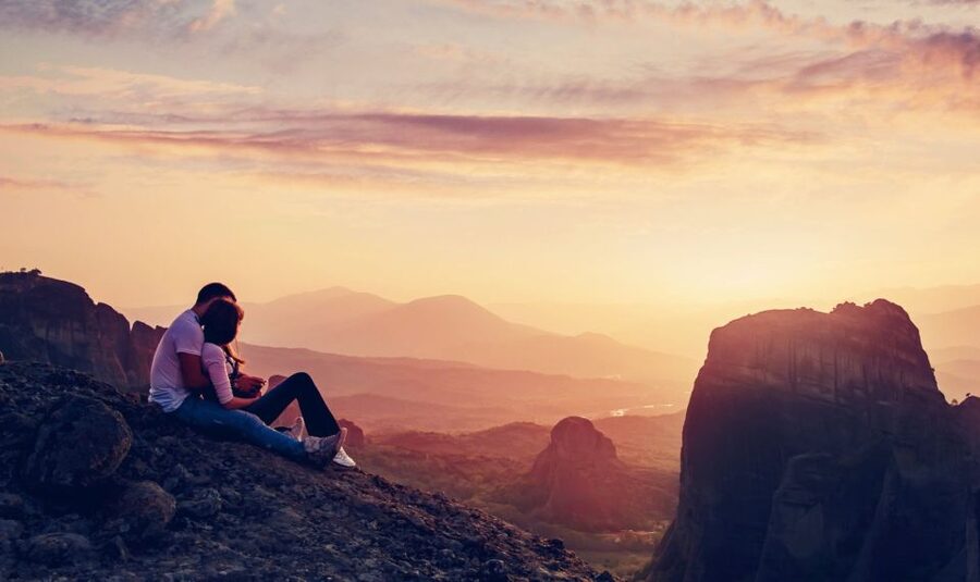 Meteora: Guided Sunset Tour with Monasteries & Caves Visit - Why a Meteora sunset tour beats the morning plan