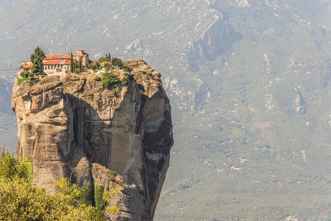 Meteora Monasteries Private Full Day Trip From Athens - Entering the Monasteries: Dress Code, Stairs, and Cash Fees That Matter