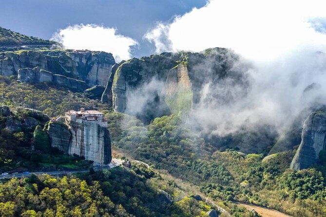 Meteora: Panoramic Morning Small Group Tour with Local Guide - The first panoramic stretch, photo stops with the right context