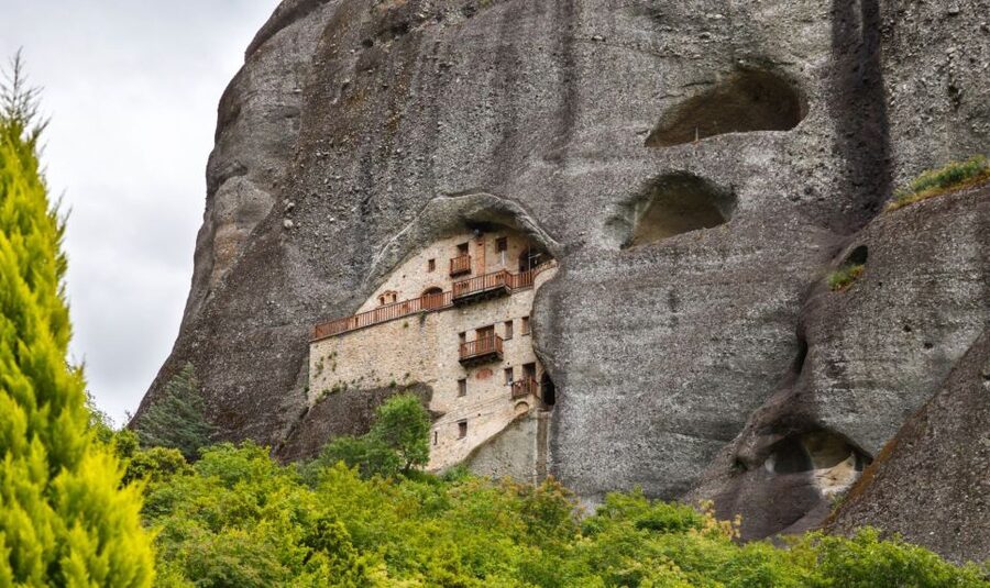 Meteora: Sunset Hike to Secret Caves - The Sunset Viewing Spot, Photo Reality, and Timing Tips