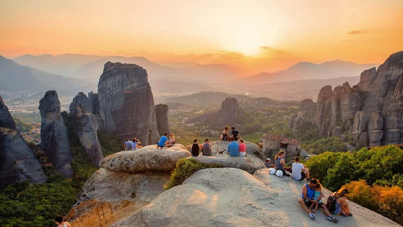 Meteora: Sunset Small Size Tour with Monastery & Caves visit - Your group size and pace: short walks, lots of looking up