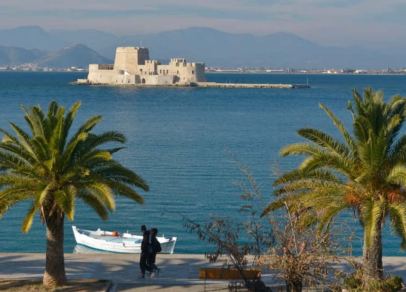 Mycenae Nafplion: one day Spanish guided tour - A Spanish day that stitches Corinth, Mycenae, and Nafplio into one trip