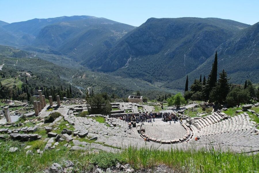 Mystic Delphi Private Tour - Guides Matter: Georgia and George, and the Value of Q&A