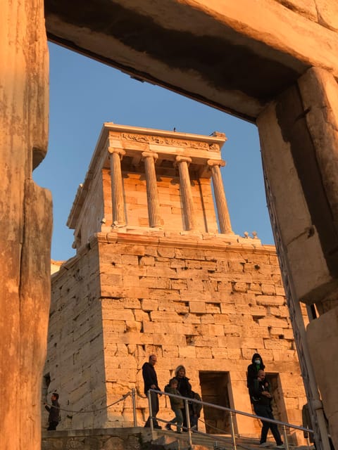 Parthenon & Acropolis Guided Tour in Spanish -Option Tickets - Stop by Stop: What You See and What It Means