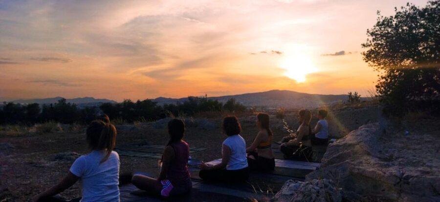 Sunrise Yoga & Meditation Acropolis & 360 view - Logistics that matter: time, length, and what to bring
