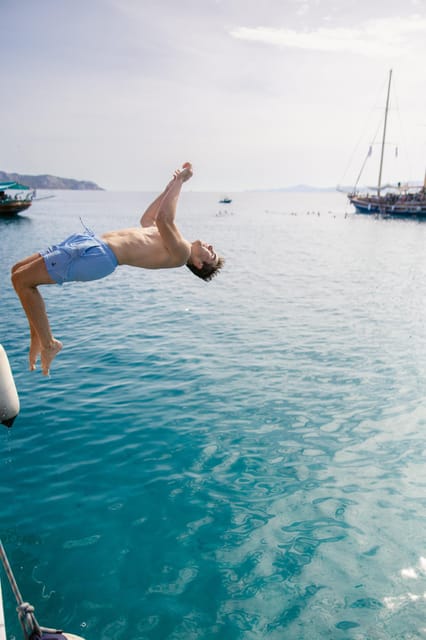 Sunset Dinner Cruise: Swim Stop, Drinks & Onboard Dining - Key Highlights You’ll Care About