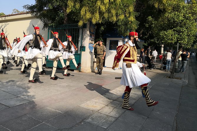 The Best of Athens Tour: Top Sights and Attractions - Tomb of the Unknown Soldier and the National Garden reset