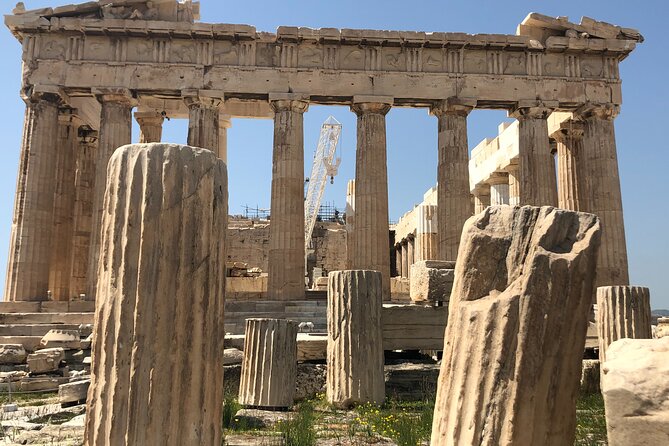 Visit of the Acropolis with an official guide in Spanish - Price and logistics: what you get for $44.03 and what you must add