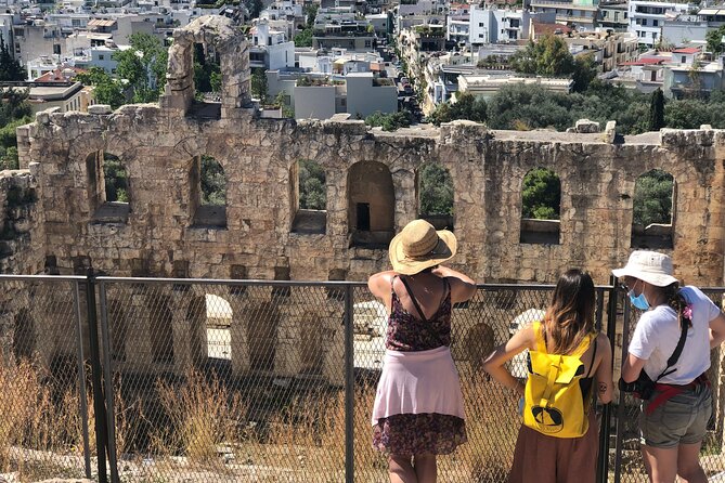Visit of the Acropolis with an official guide in Spanish - How long is the walk, and how hard is it?
