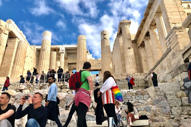 Visit of the Acropolis with an official guide in Spanish - Should you book this tour or DIY the Acropolis?